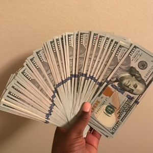 Meet your Posher, Stella